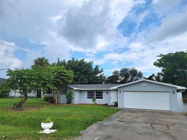 Primary Photo - 612 Porpoise Rd