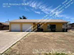 Building Photo - 2035 Rosedale Dr