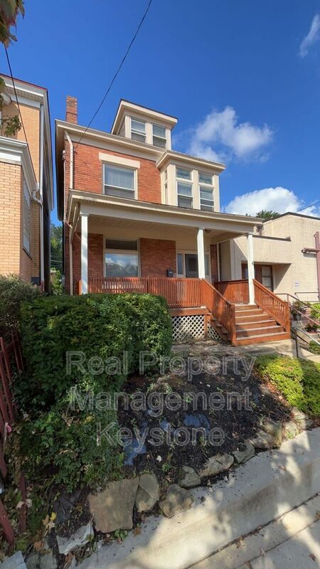 Building Photo - 1122 Greenfield Ave