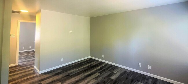 Interior Photo - 300 - 330 Parker Avenue in Rodeo