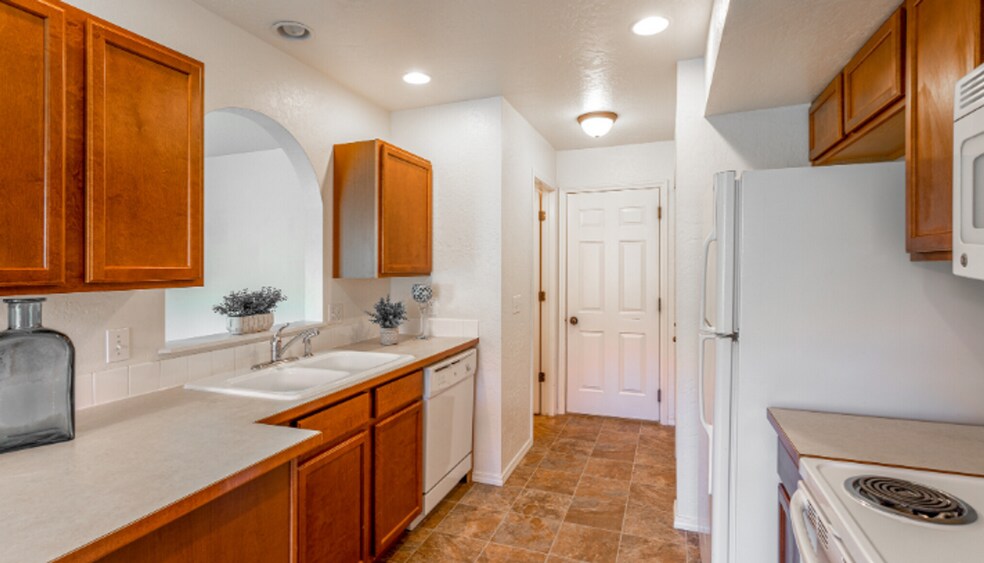 Mountain View Duplexes, Ponderay, LLC 325598 Lupine St Ponderay ID