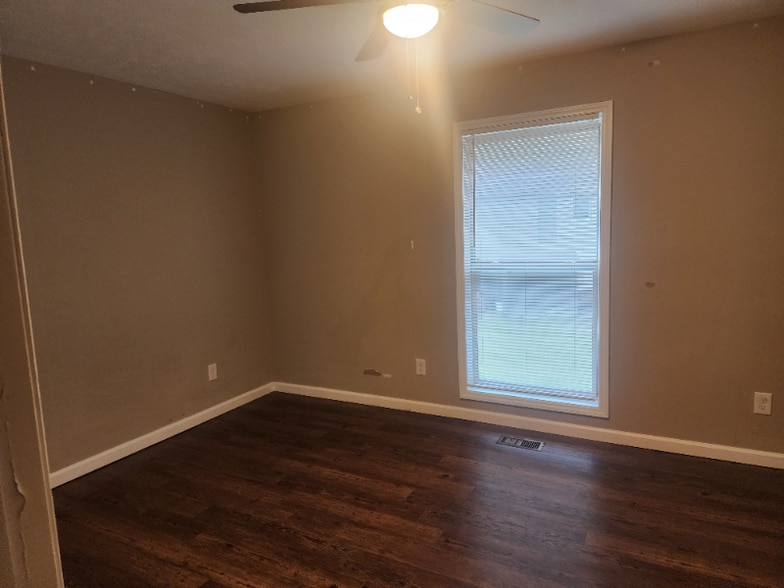 Building Photo - 1411 Tangora Ln