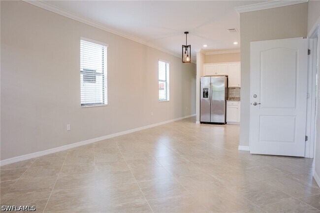 Building Photo - 1573 Vizcaya Ln