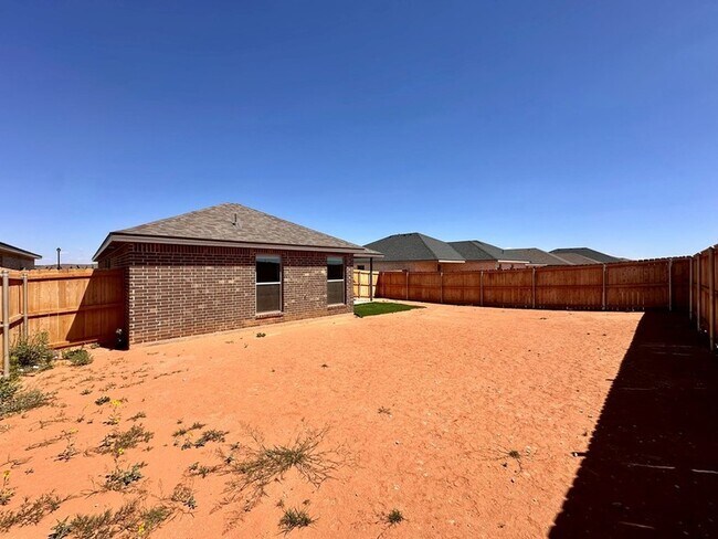 Building Photo - 5817 Settler Ave