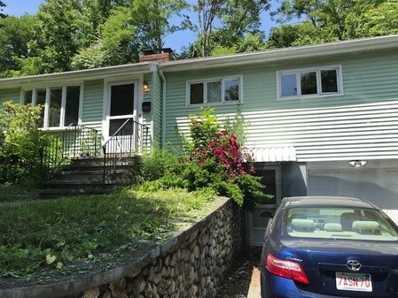 Building Photo - 191 Kenrick St