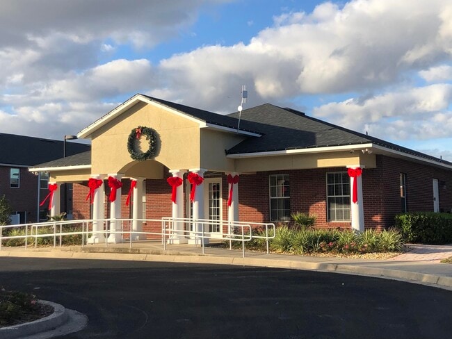 Building Photo - 1521 Fieldview Dr