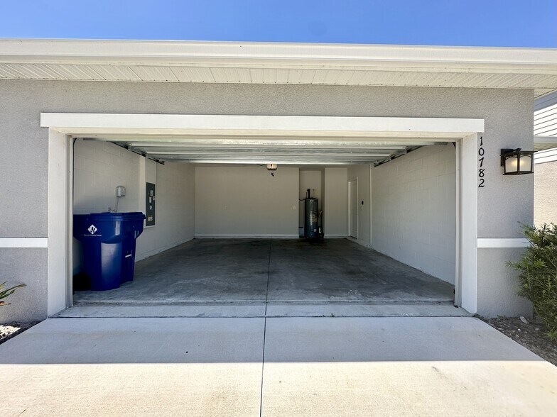 Garage - 10782 Old Sycamore Loop