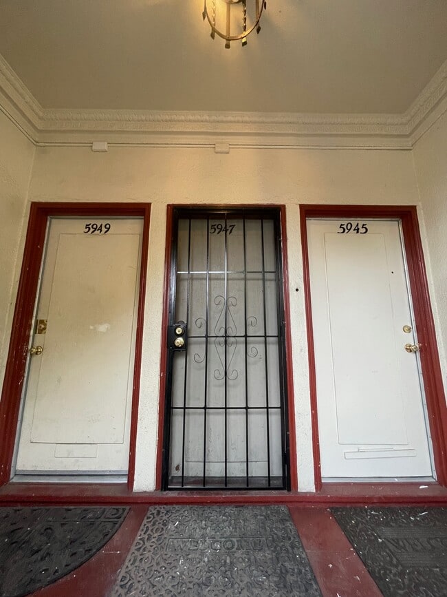 Building Photo - 5949 E 16th St