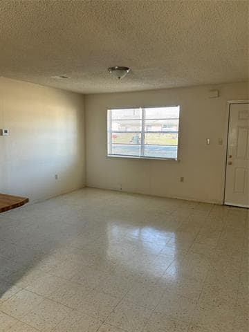 Building Photo - 1516 Coral Cut Off