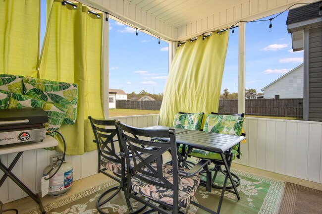 Building Photo - 110 Evergreen Frst Dr