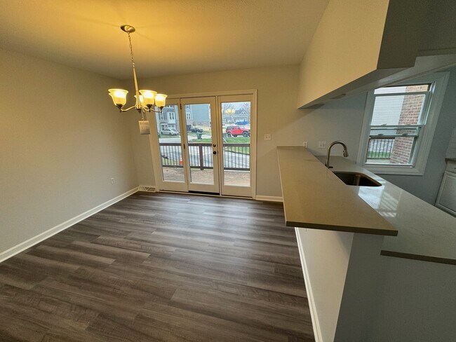 Building Photo - 230 Chesna Dr