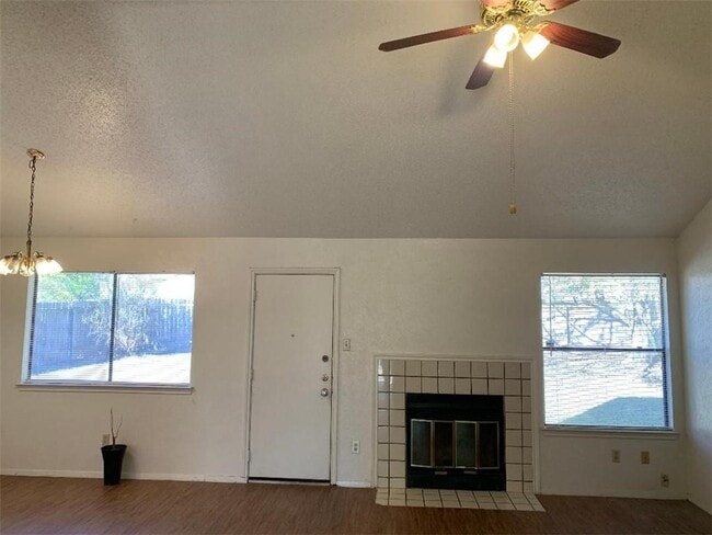 Building Photo - 11612 Hidden Quail Dr