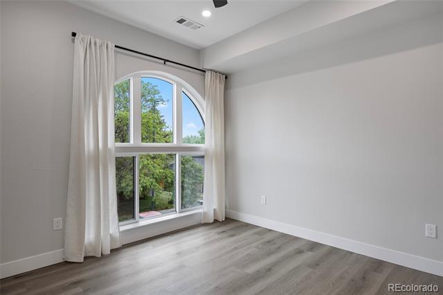 Building Photo - 3600 W 29th Ave