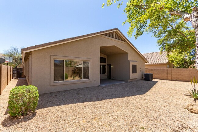 Building Photo - 1238 W Dana Dr