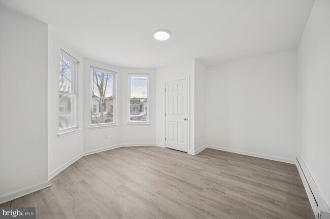 Building Photo - 2928 N 27th St