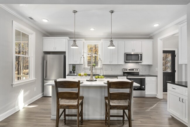 Building Photo - 520 Motorcycle Rd