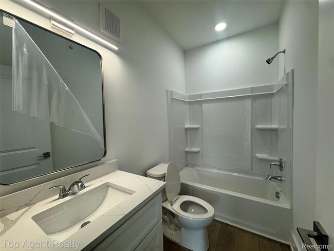 Building Photo - 31811 Gabby Ct