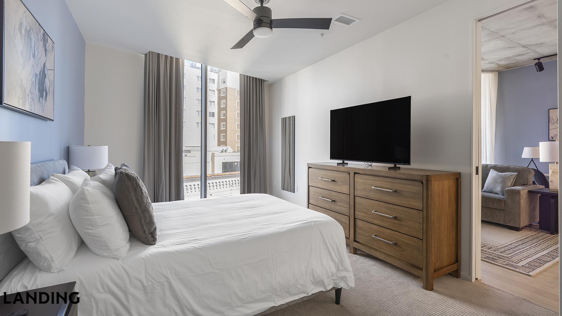 Building Photo - 143 E Commerce St