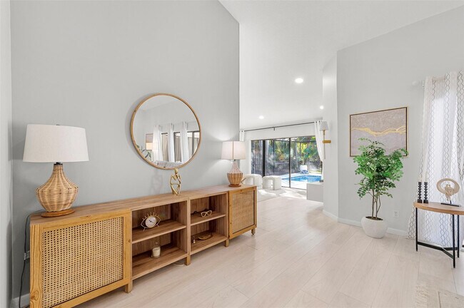 Building Photo - 1611 NW 101st Way