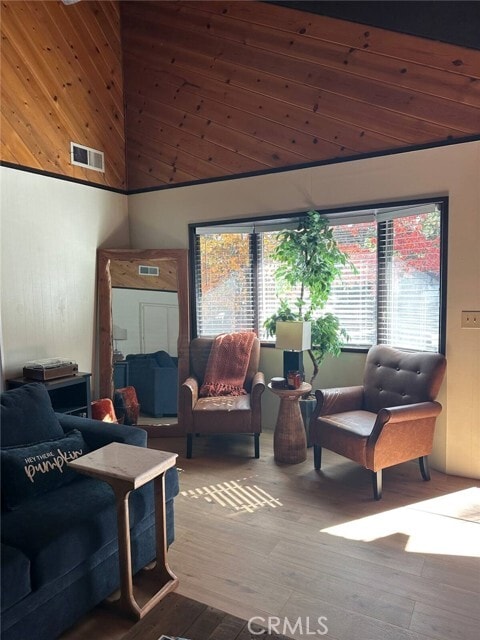 Building Photo - 2560 Oak Dr