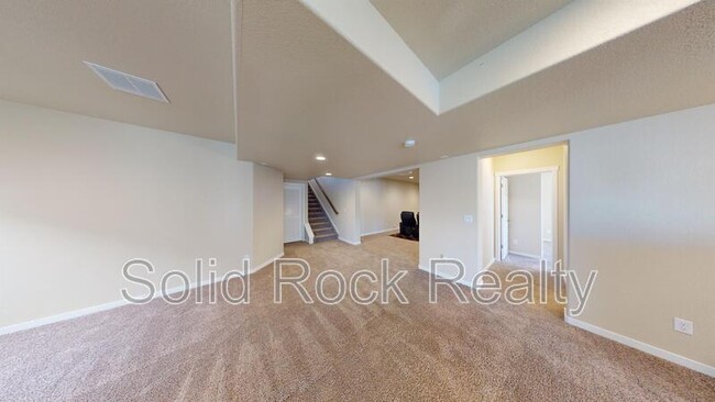 Building Photo - 1097 Antrim Loop