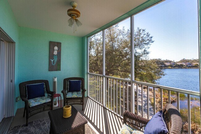 Building Photo - AMAZING CONDO IN WATERSIDE CLUB