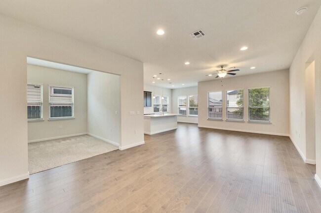Building Photo - 9937 Comely Bnd