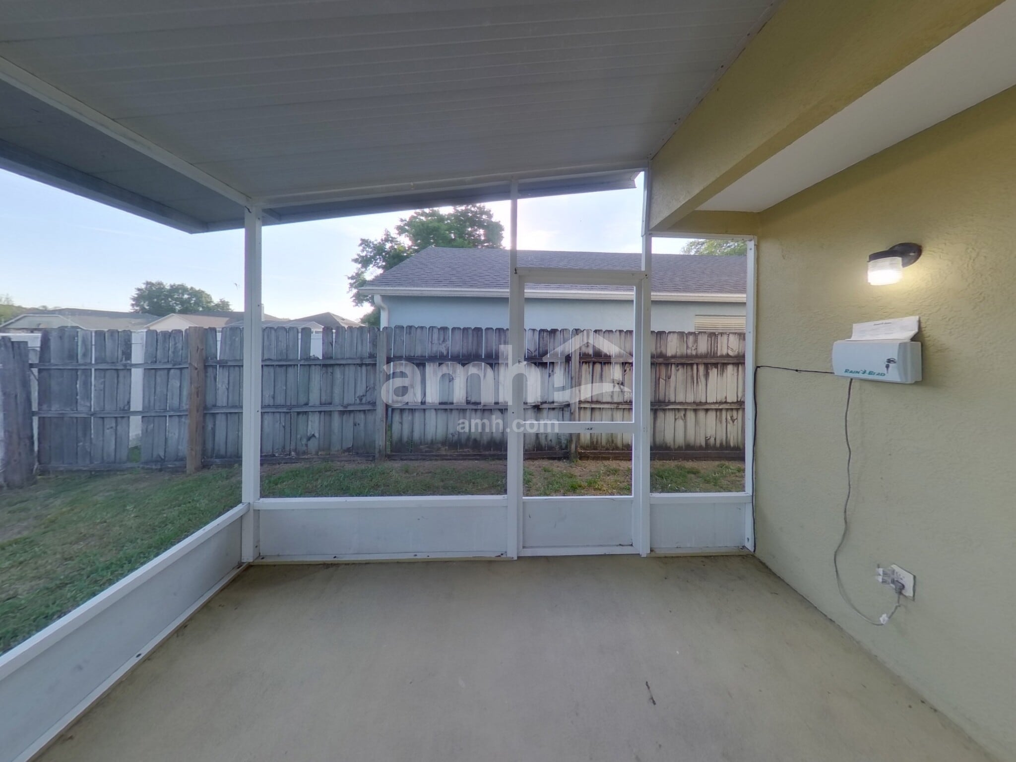 Building Photo - 28721 Seashell Ct