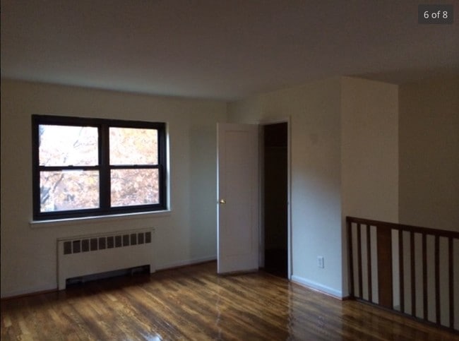 Building Photo - 261 Malden Pl