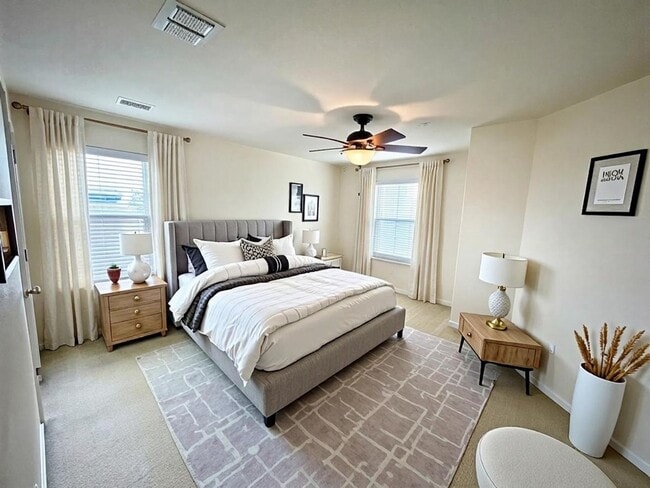Building Photo - Bright & Beautiful Two-Story Home With NEW CARPET and Fenced Backyard!