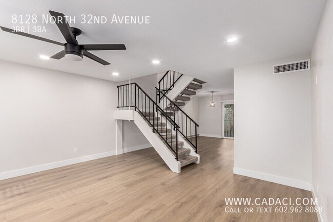 Building Photo - 8128 N 32nd Ave