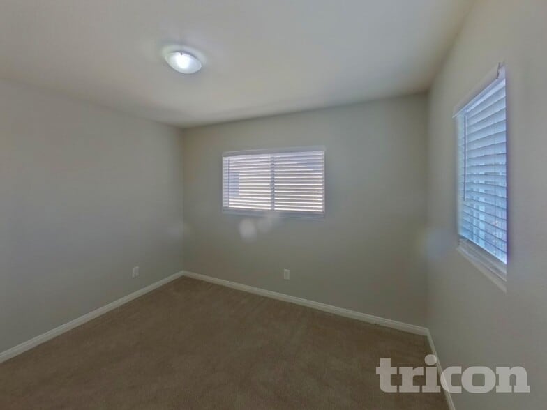 Building Photo - 697 Wallington Estate St