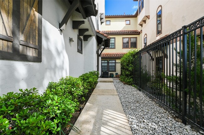 Building Photo - 3948 Feagan St