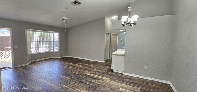 Building Photo - 1917 Quail Ridge Ct