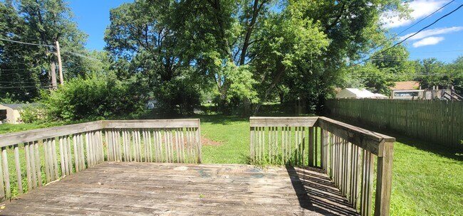 Building Photo - 36 Liberty Blvd