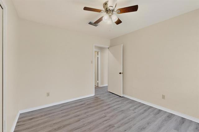 Building Photo - 2609 Brook Hollow Ln