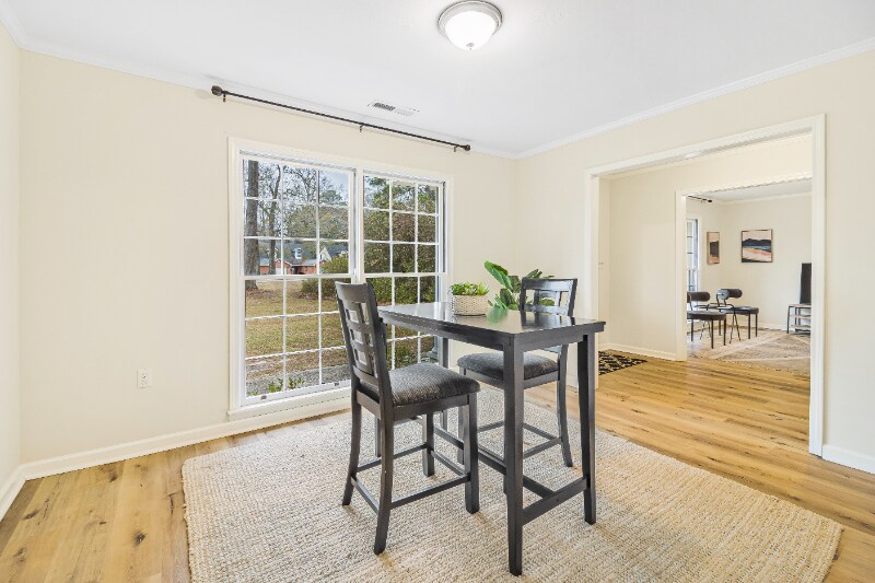 Building Photo - 1408 N Cherokee Ave