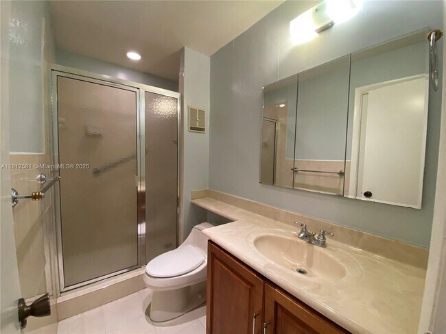 Building Photo - 4850 NW 102nd Ave