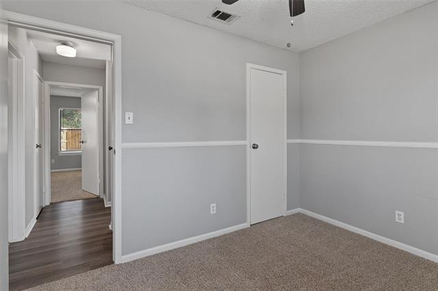 Building Photo - 3521 Glenview Dr