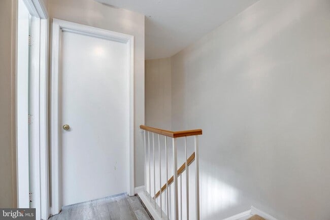 Building Photo - 5678 White Dove Ln