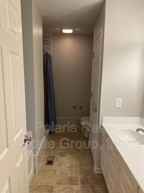 Building Photo - 11539 Reagan Dr