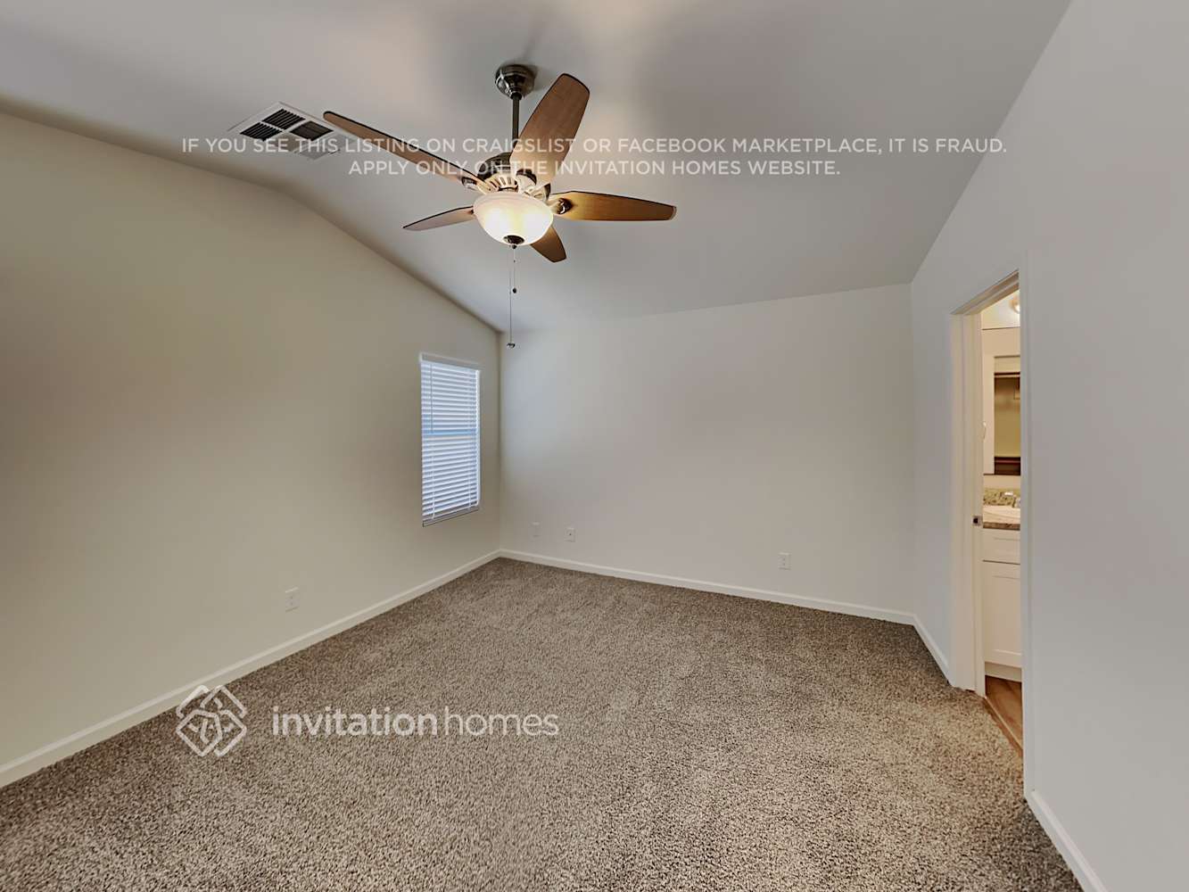 Building Photo - 1700 W Appaloosa Way