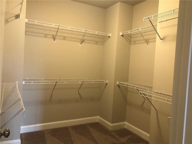 Building Photo - 257 Franklin Rd