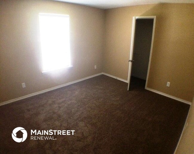 Building Photo - 419 Edmonds Way