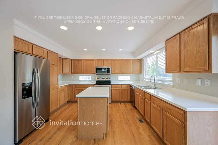Building Photo - 10169 Fawnbrook Ln
