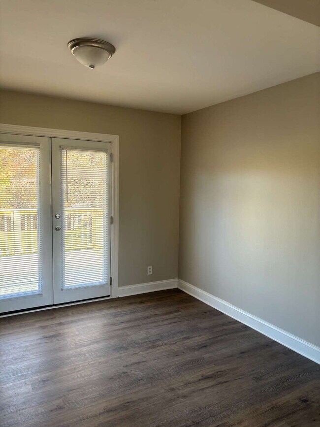 Building Photo - 3409 Dailey Rd