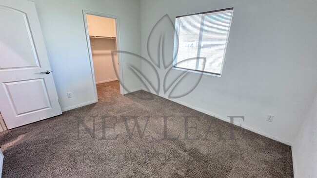 Building Photo - 10674 Appaloosa Ave