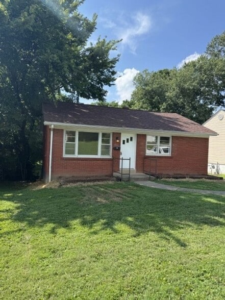 Building Photo - 604 N Mantle Ave