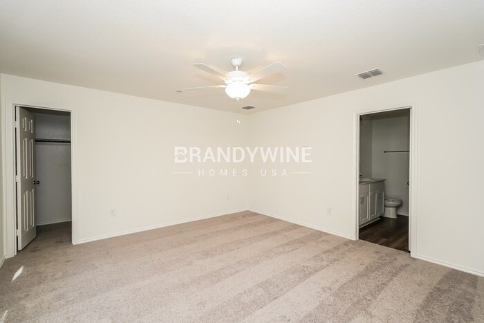 Building Photo - 2800 Pecan Pk Dr