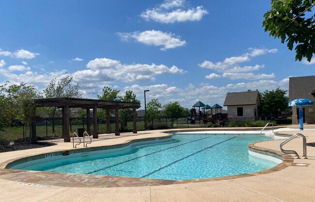 Building Photo - 2036 Brandywine Dr
